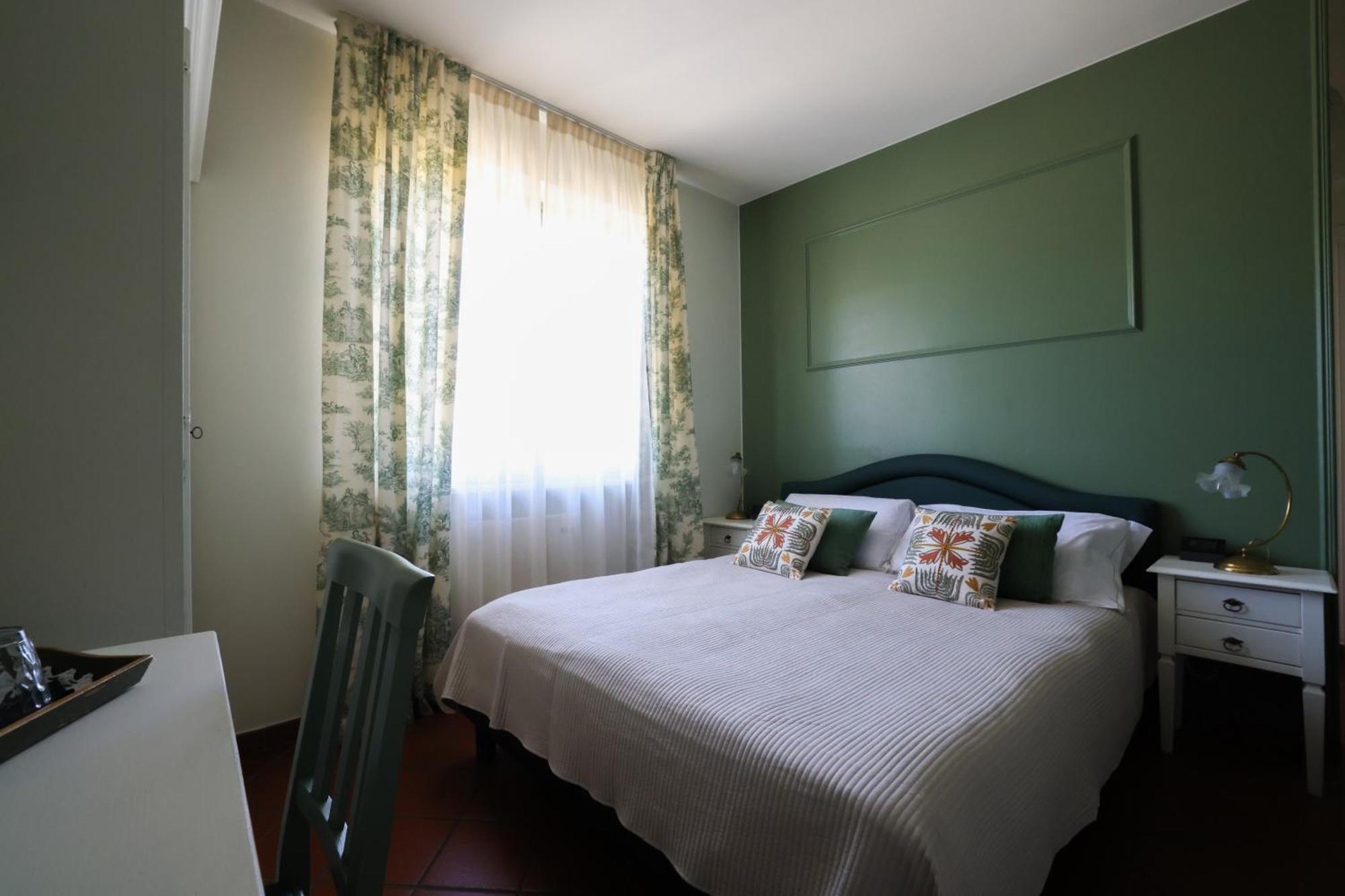 Hotel Florence Manerba del Garda Ngoại thất bức ảnh