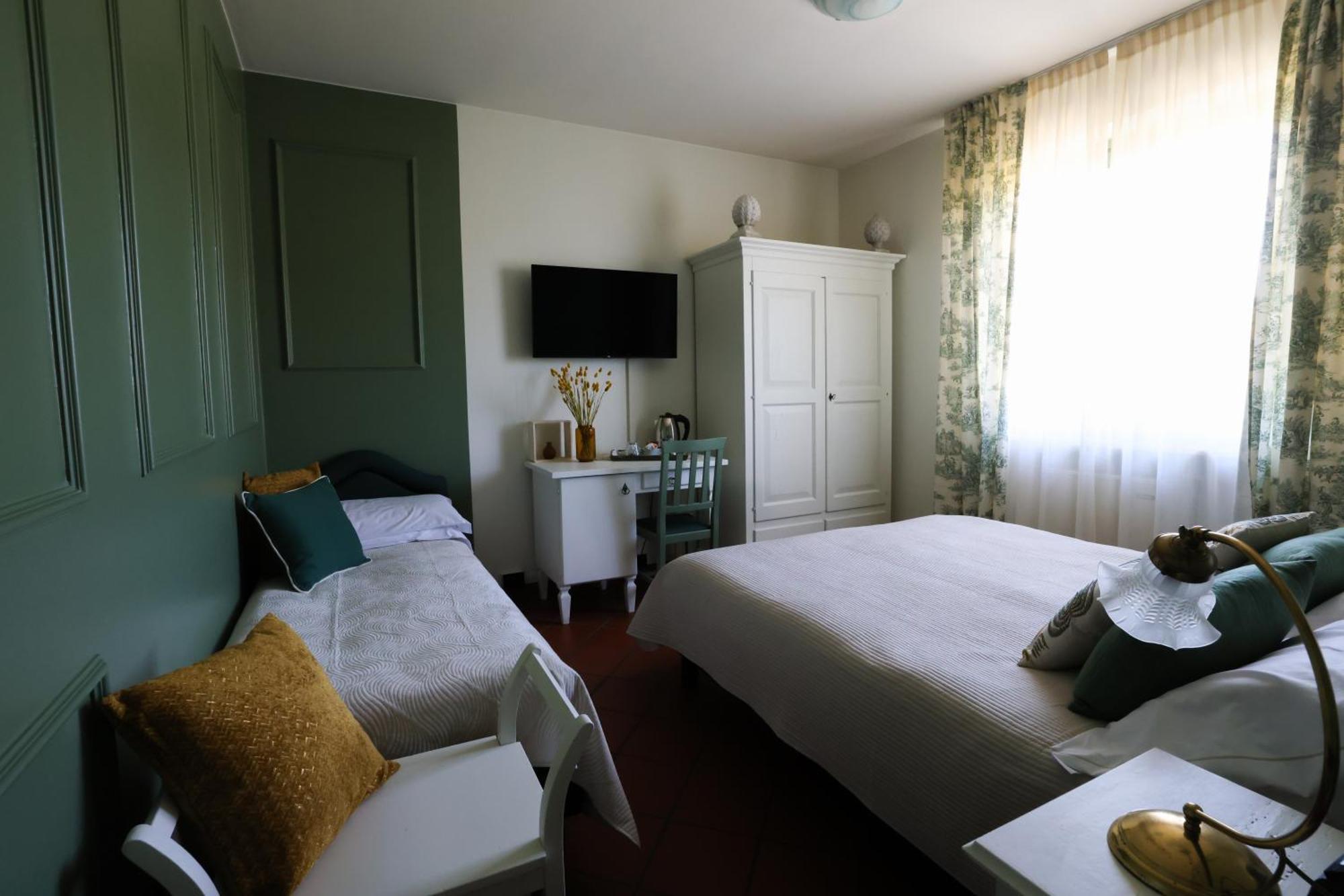 Hotel Florence Manerba del Garda Ngoại thất bức ảnh
