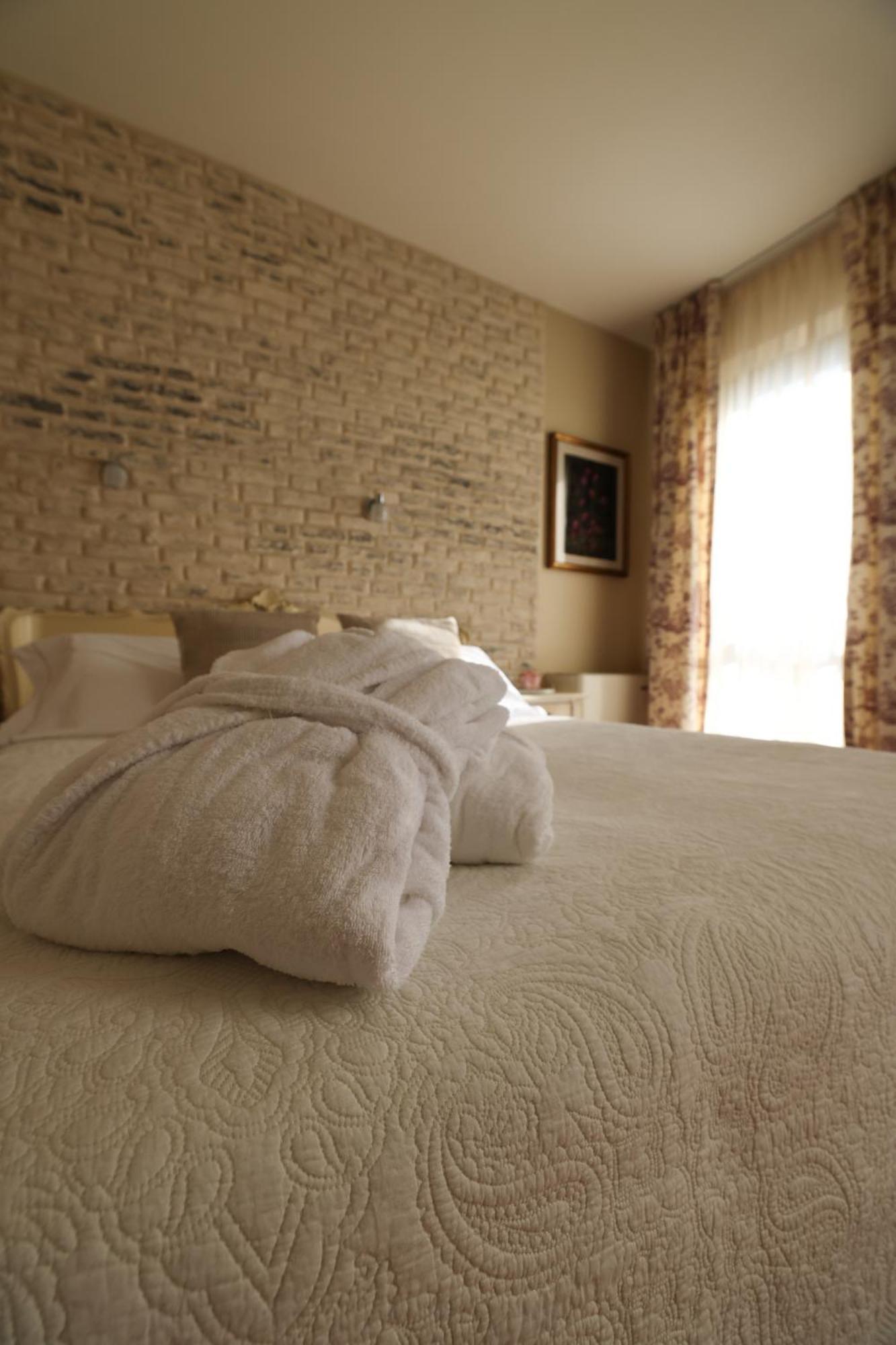 Hotel Florence Manerba del Garda Phòng bức ảnh