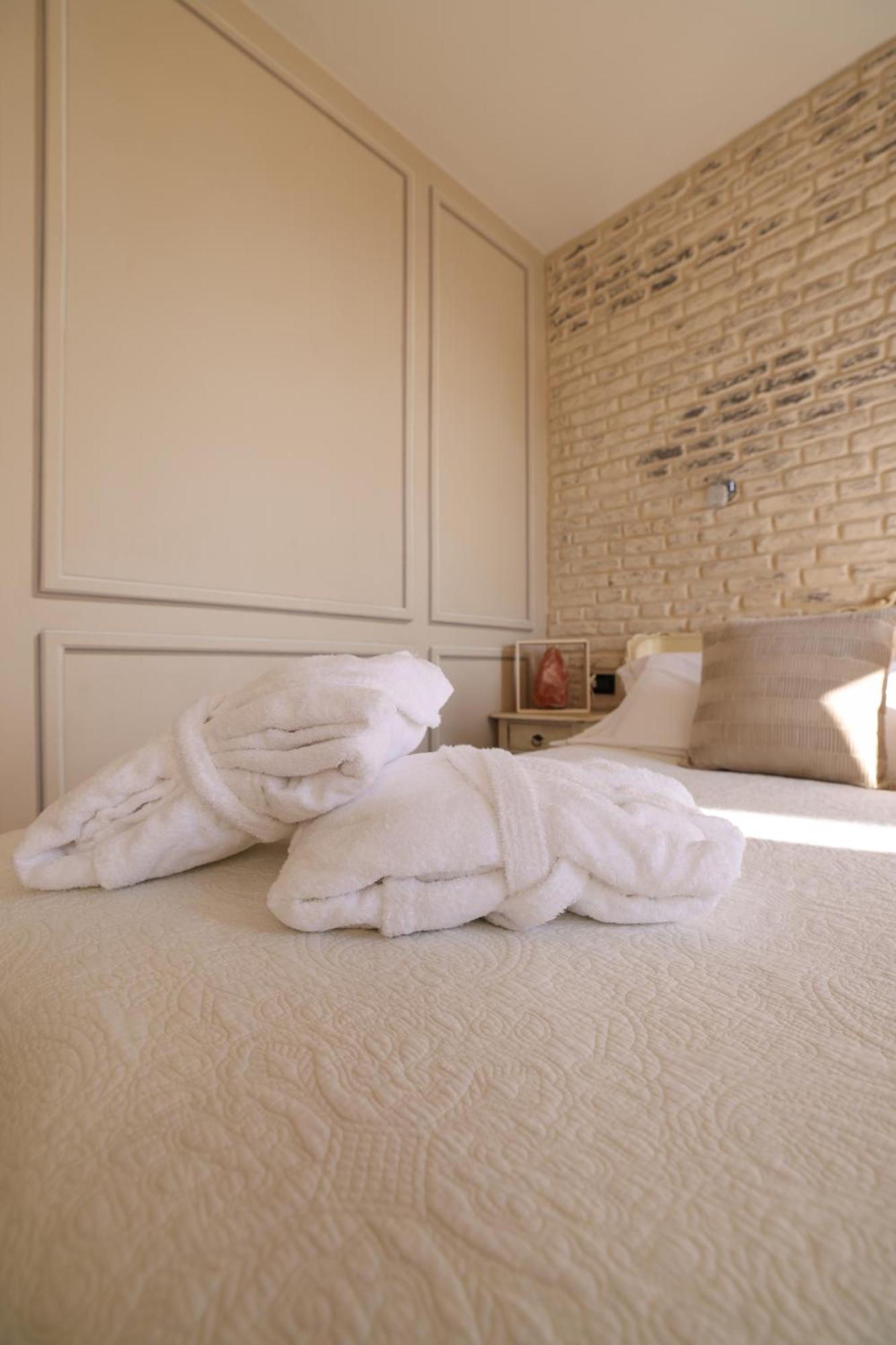 Hotel Florence Manerba del Garda Phòng bức ảnh